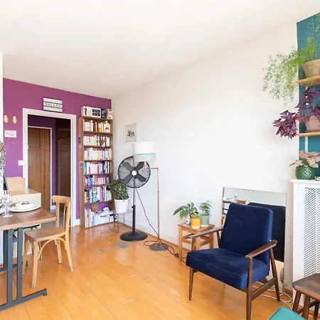 Guestready -- Technicolor Boheme Studio In Charonne
