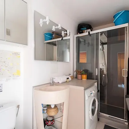 Guestready -- Technicolor Boheme Studio In Charonne Appartement Parijs