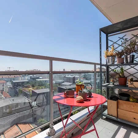 Appartement Guestready -- Technicolor Boheme Studio In Charonne Parijs