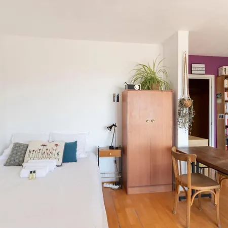 Appartement Guestready -- Technicolor Boheme Studio In Charonne *